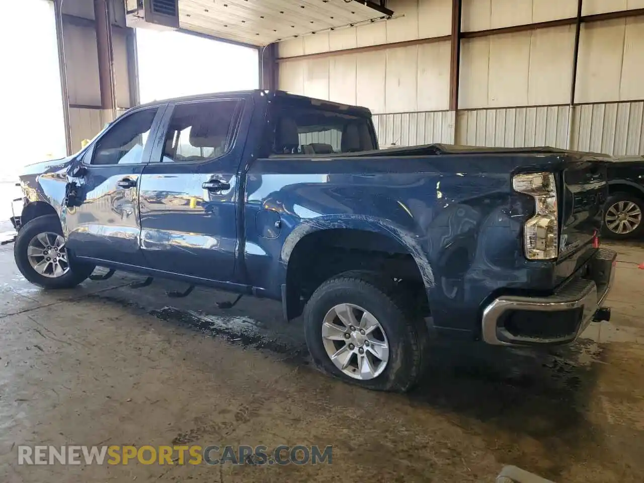 2 Photograph of a damaged car 1GCPYDEK9MZ268958 CHEVROLET ALL Models 2021