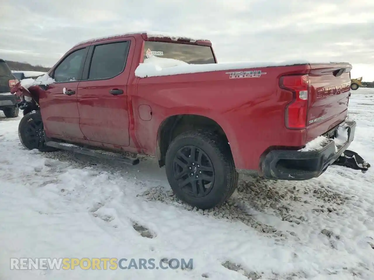 2 Photograph of a damaged car 1GCPYFED0MZ394588 CHEVROLET ALL Models 2021