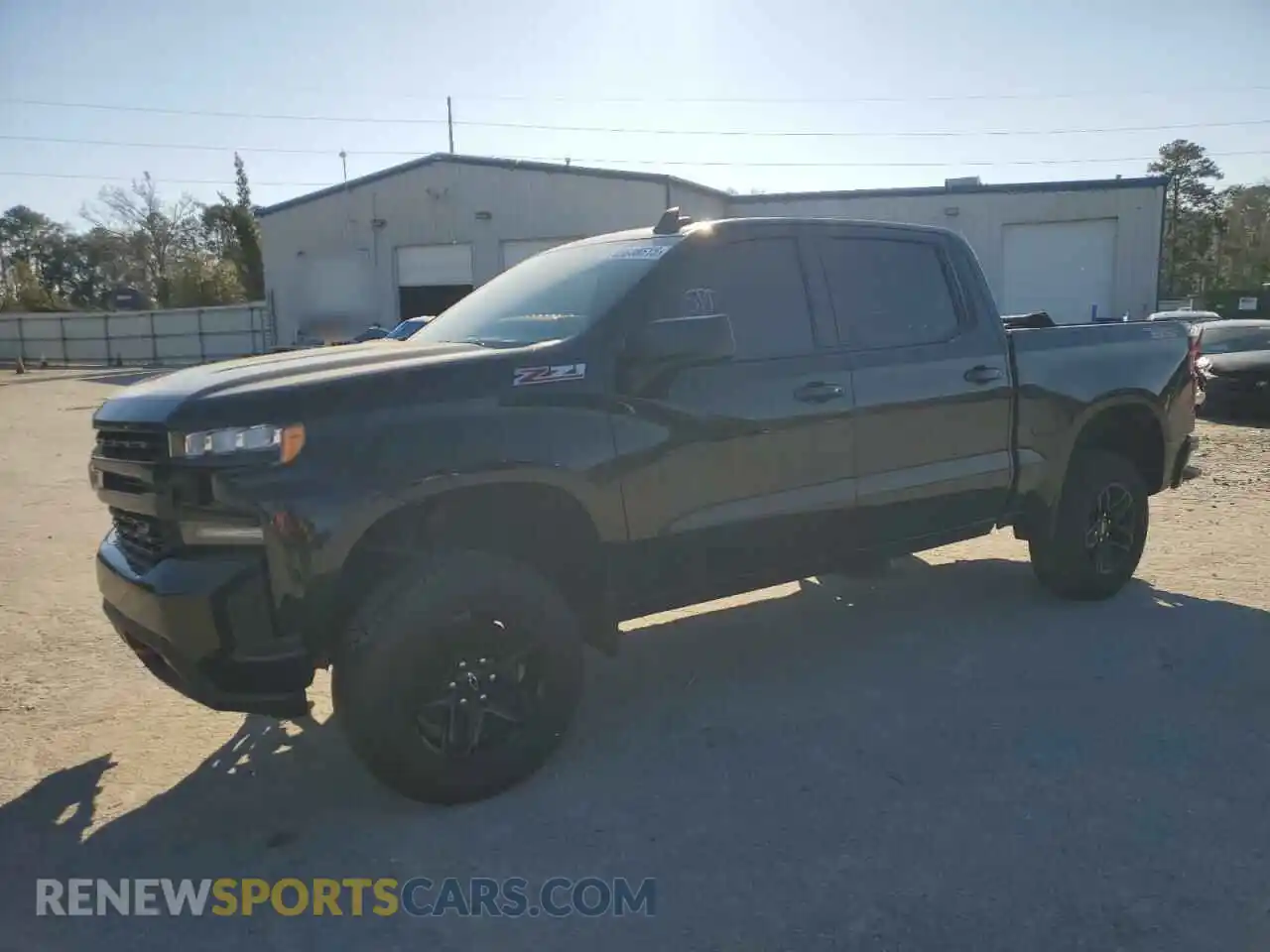 1 Фотография поврежденного автомобиля 1GCPYFED4MZ275930 CHEVROLET ALL Models 2021