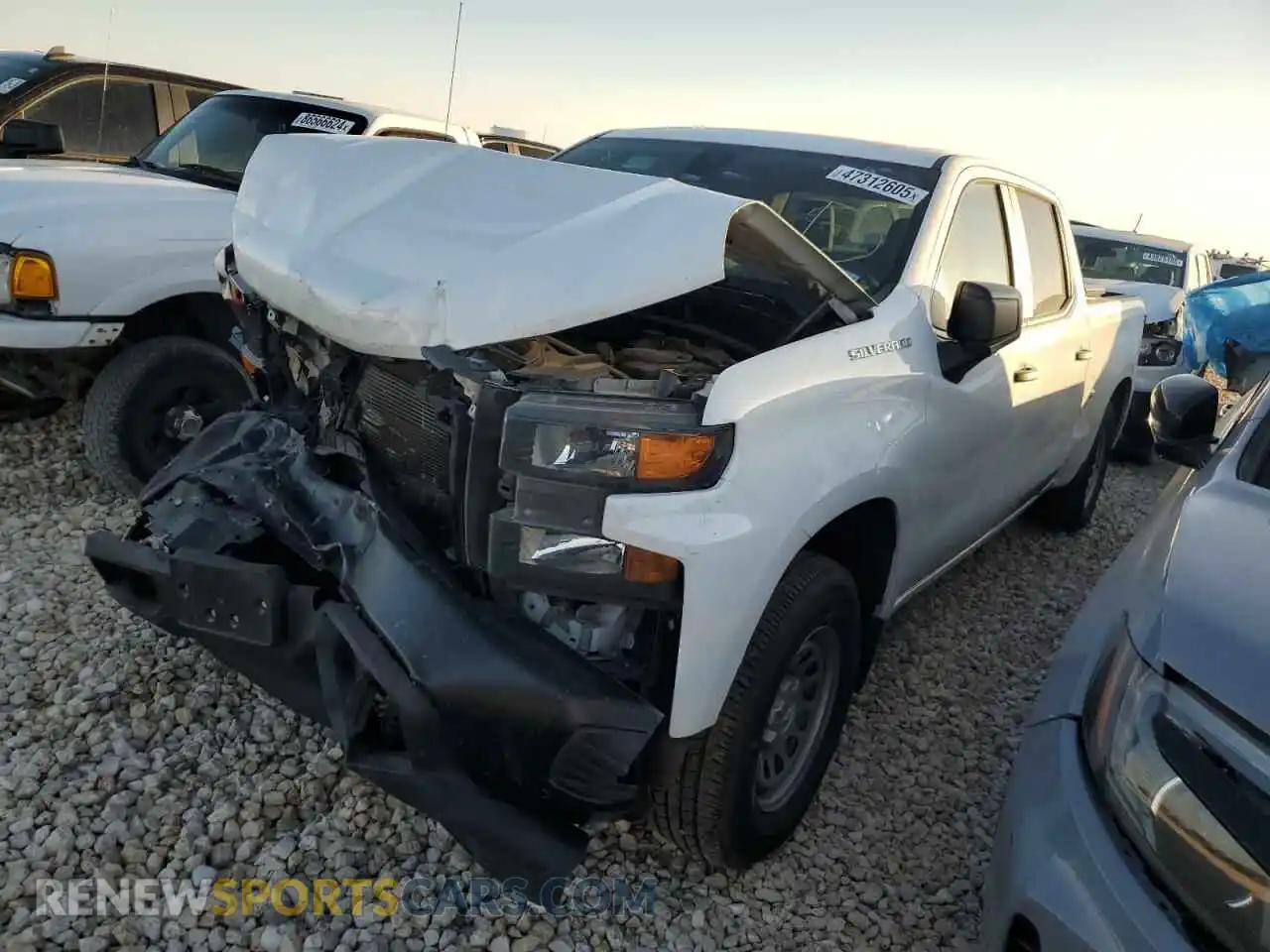 1 Photograph of a damaged car 3GCPWAEF4MG220081 CHEVROLET ALL Models 2021