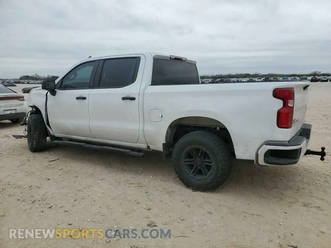2 Фотография поврежденного автомобиля 3GCPWBEKXMG452641 CHEVROLET ALL Models 2021