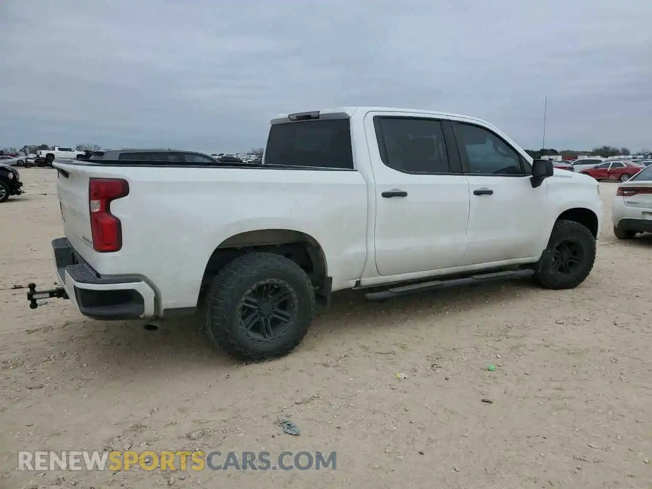 3 Фотография поврежденного автомобиля 3GCPWBEKXMG452641 CHEVROLET ALL Models 2021