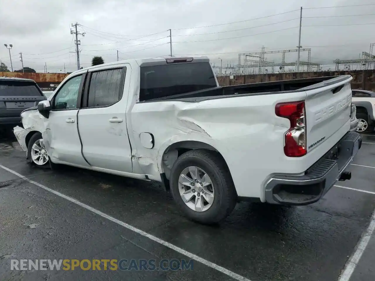 2 Photograph of a damaged car 3GCPWCEK2MG413225 CHEVROLET ALL Models 2021