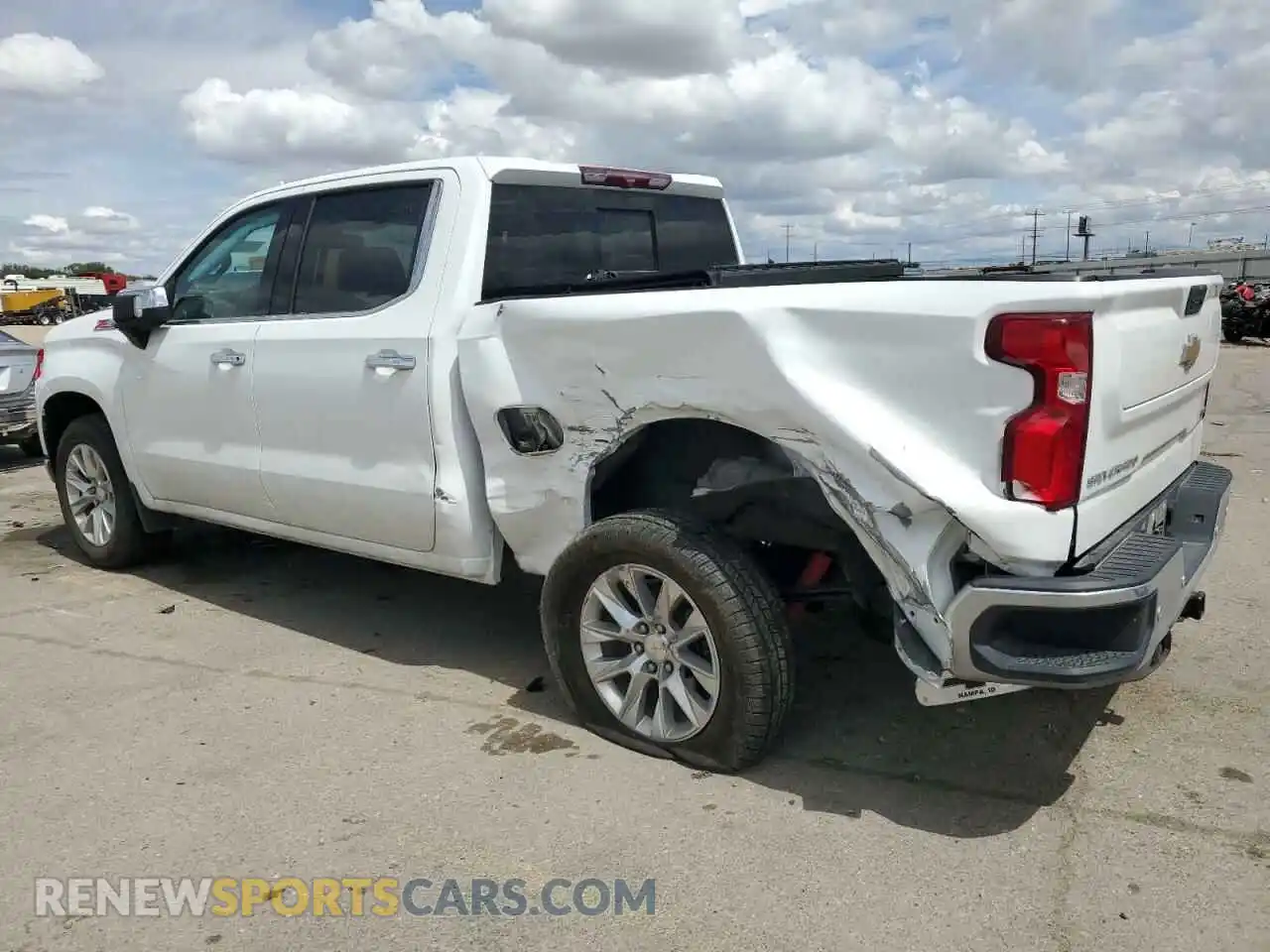 2 Photograph of a damaged car 3GCUYGED3MG427088 CHEVROLET ALL Models 2021