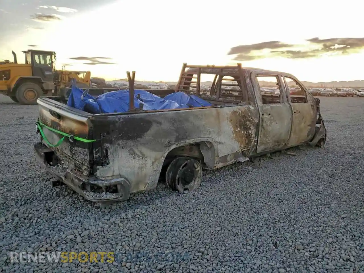 3 fotografías del automóvil dañado 1GC1YLEY9NF242545 CHEVROLET ALL Models 2022