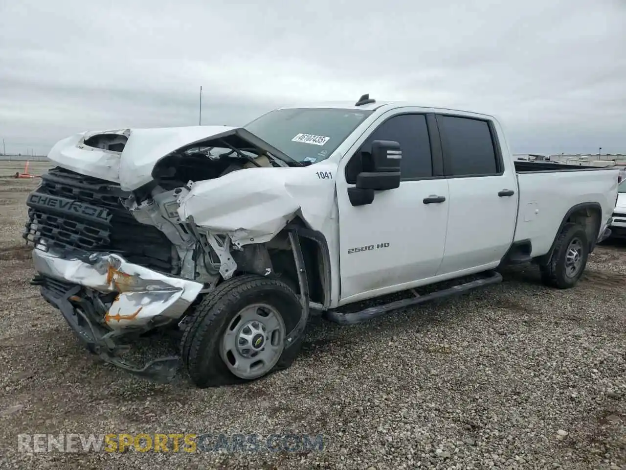 1 Photograph of a damaged car 1GC4WLE72NF261609 CHEVROLET ALL Models 2022