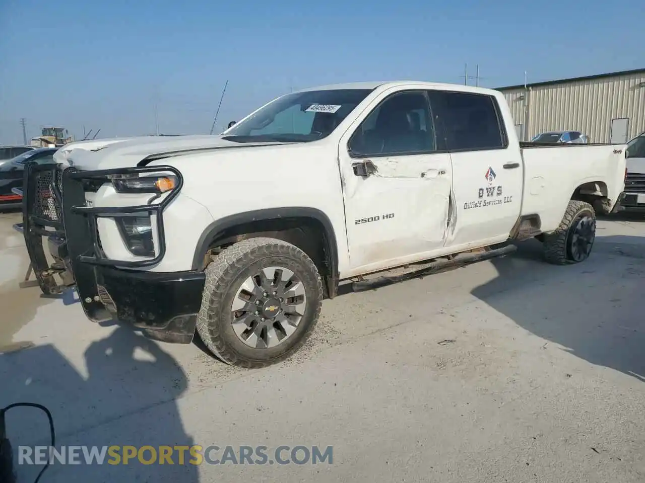 1 Photograph of a damaged car 1GC4YME75NF365477 CHEVROLET ALL Models 2022