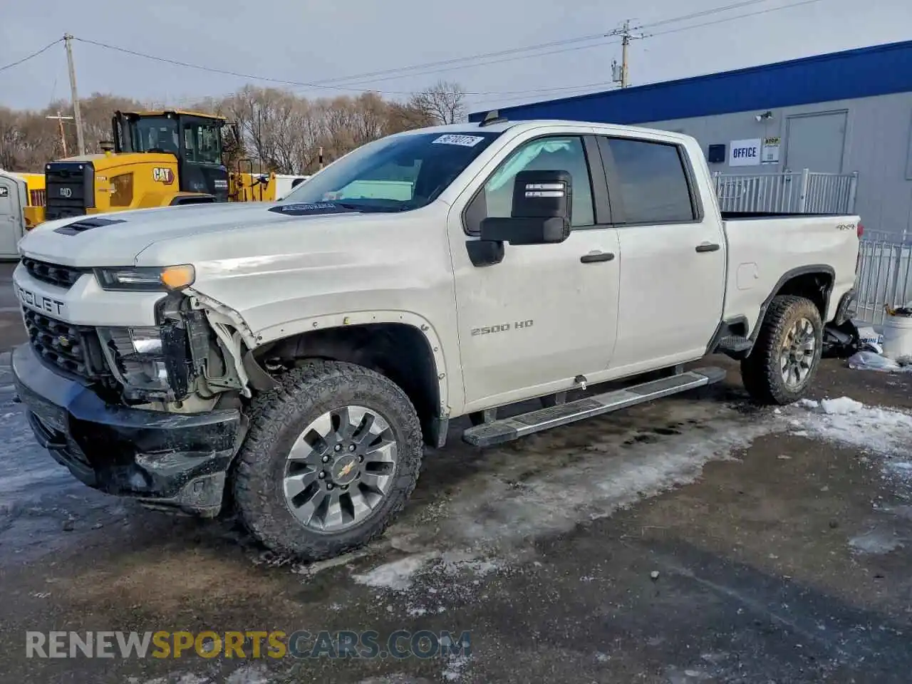 1 Photograph of a damaged car 1GC4YMEY6NF104531 CHEVROLET ALL Models 2022