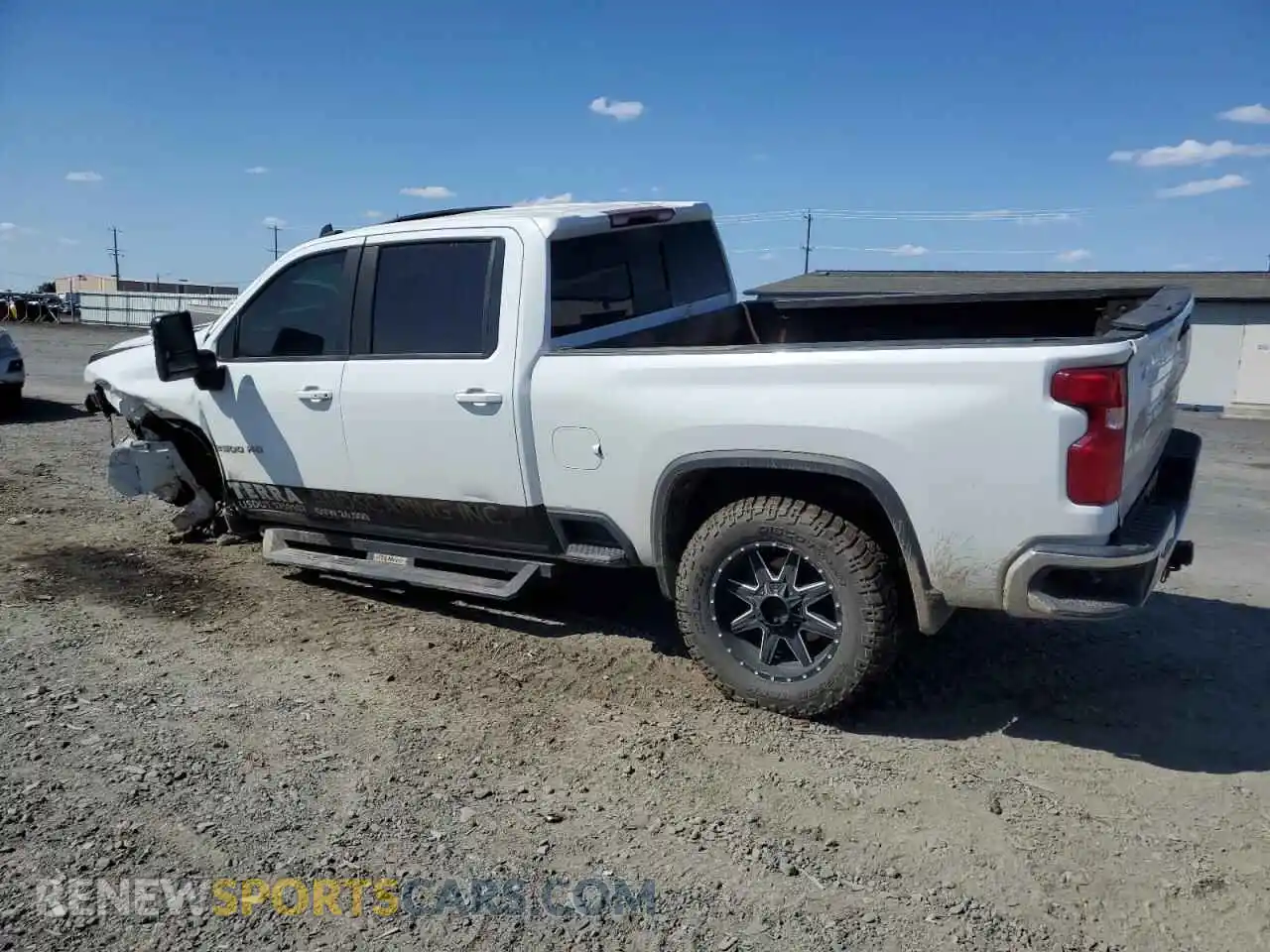 2 Photograph of a damaged car 1GC4YNEY4NF204987 CHEVROLET ALL Models 2022