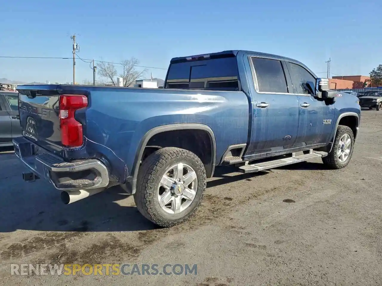 3 Фотография поврежденного автомобиля 2GC4YPEY5N1214589 CHEVROLET ALL Models 2022