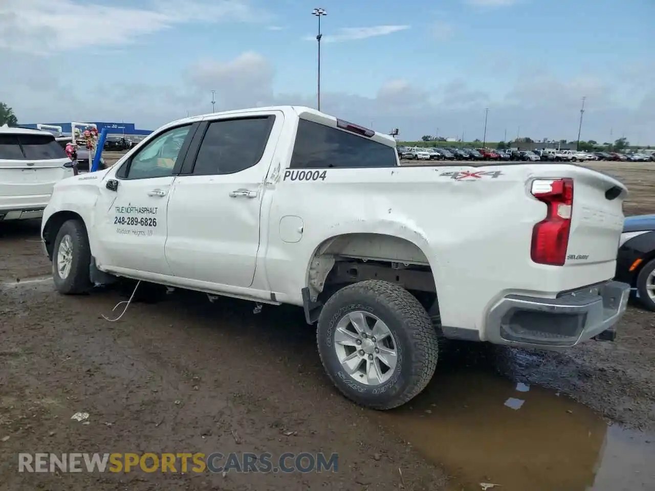 2 Photograph of a damaged car 2GCUDDED4N1510629 CHEVROLET ALL Models 2022