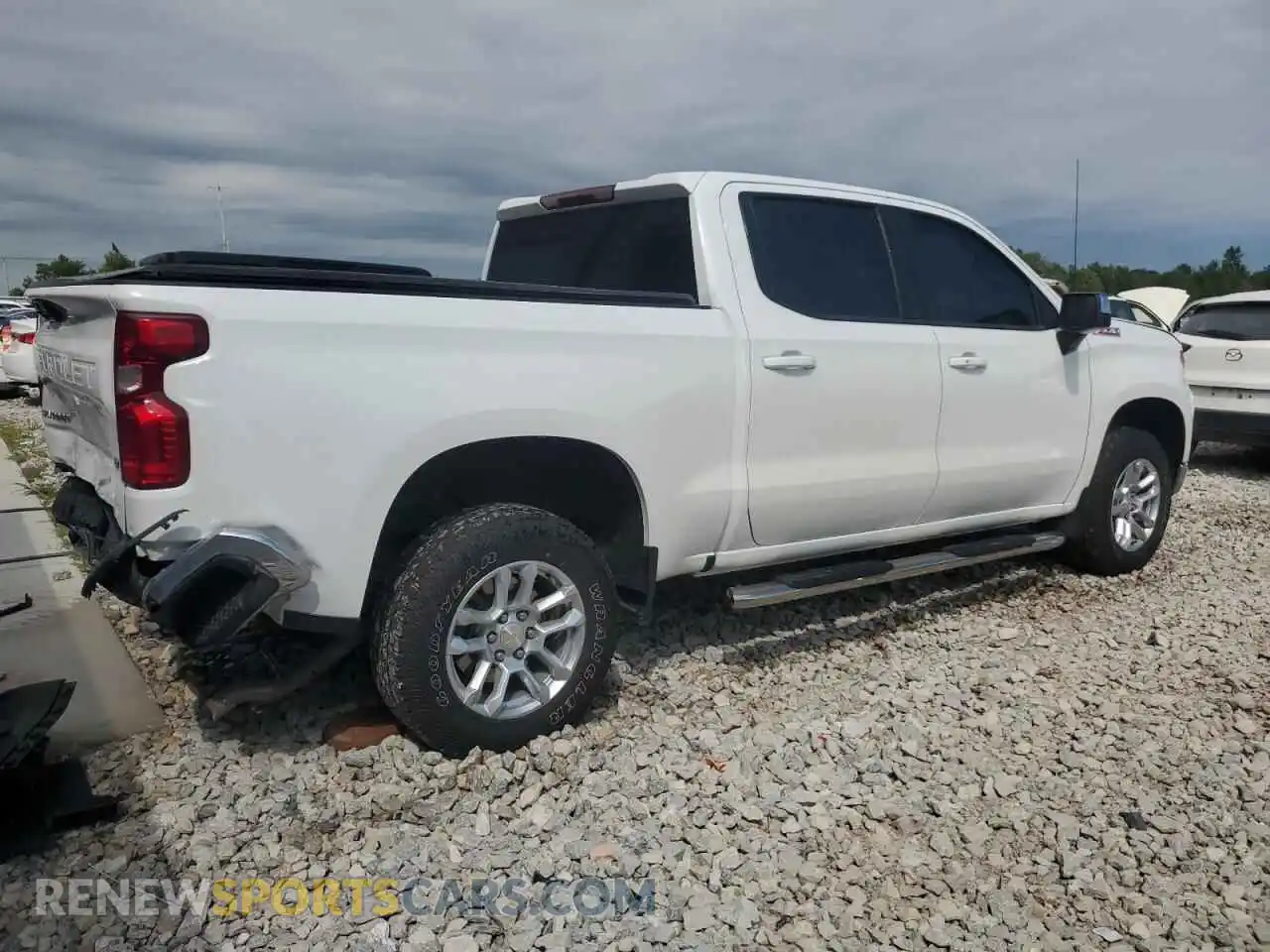 3 Photograph of a damaged car 2GCUDDED8N1520547 CHEVROLET ALL Models 2022