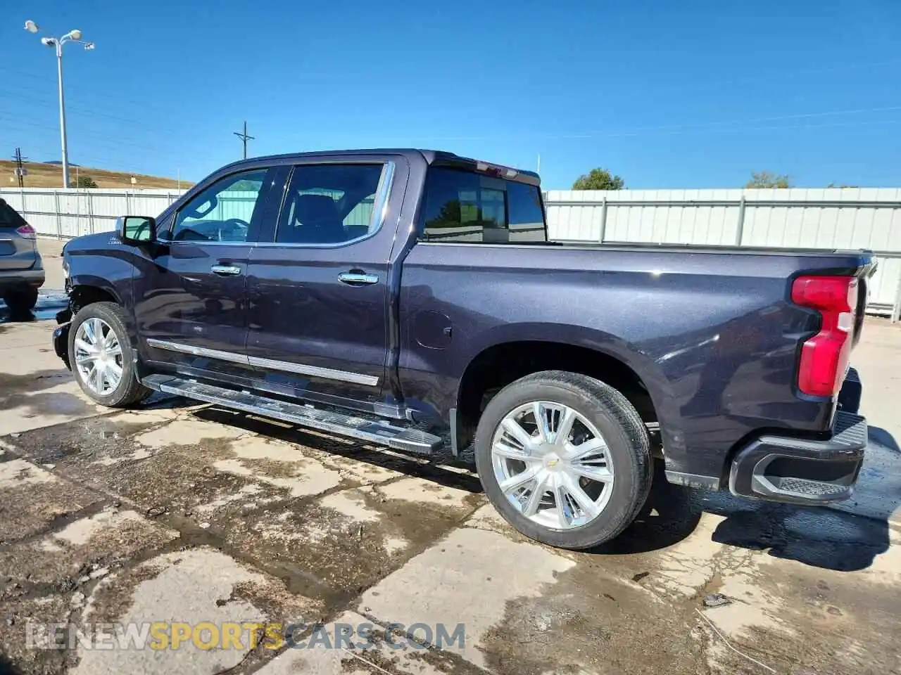 2 Photograph of a damaged car 2GCUDJED6N1502692 CHEVROLET ALL Models 2022