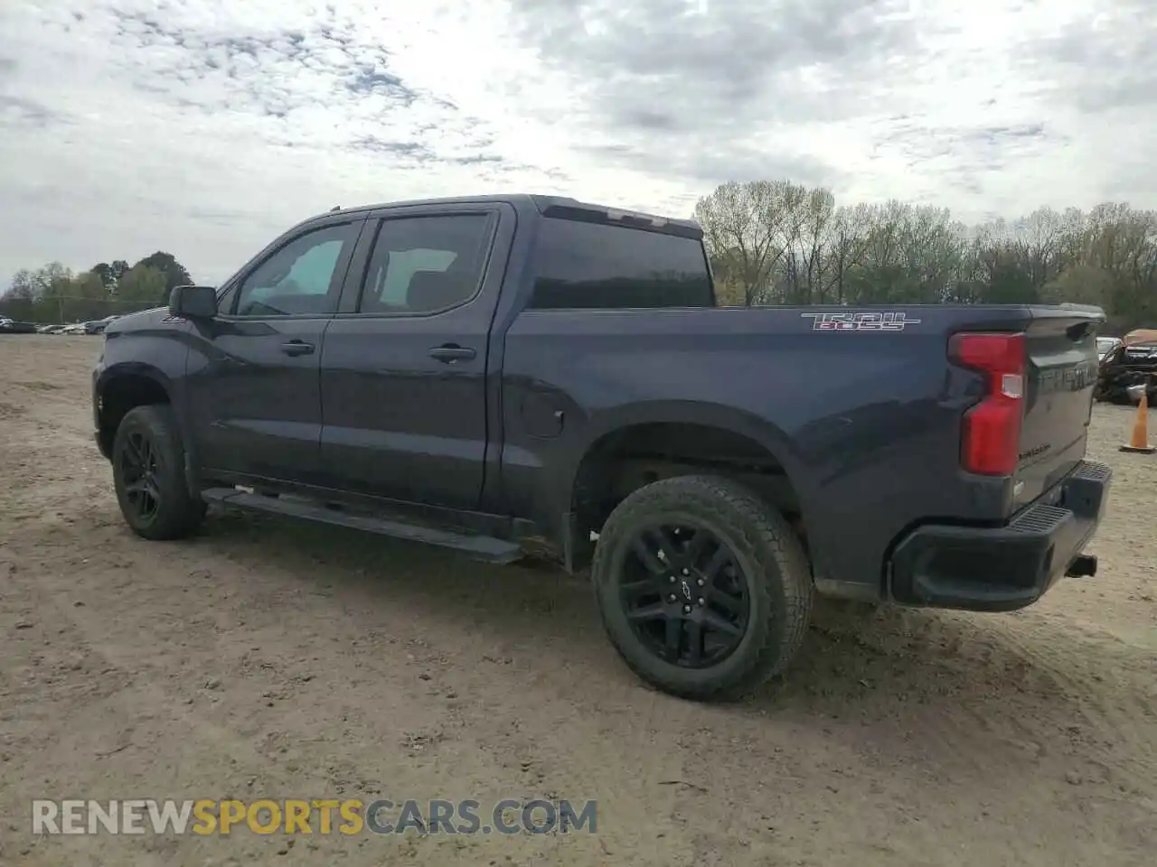 2 Фотография поврежденного автомобиля 3GCPDCEK9NG574548 CHEVROLET ALL Models 2022