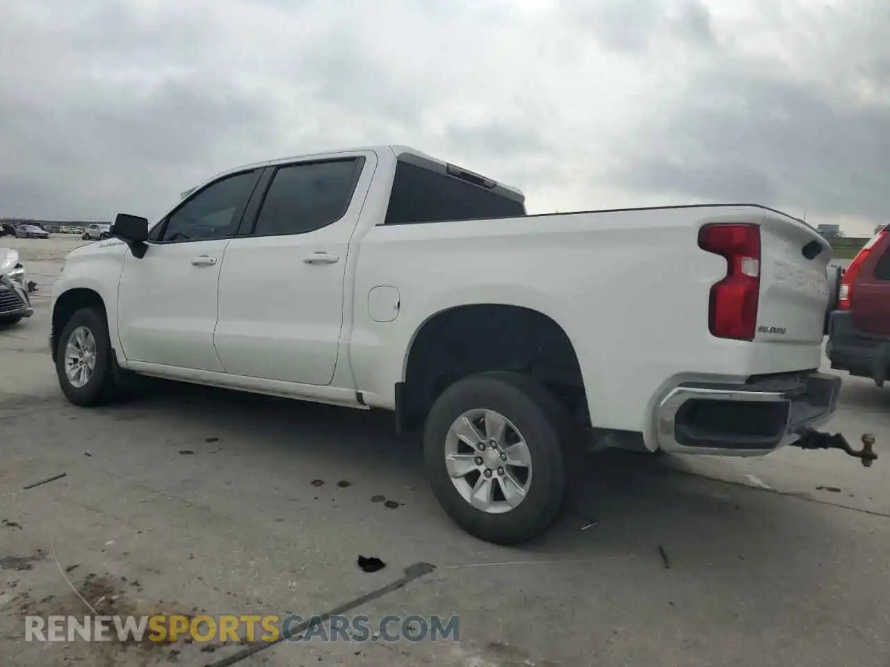 2 Photograph of a damaged car 3GCPWCEKXNG187033 CHEVROLET ALL Models 2022