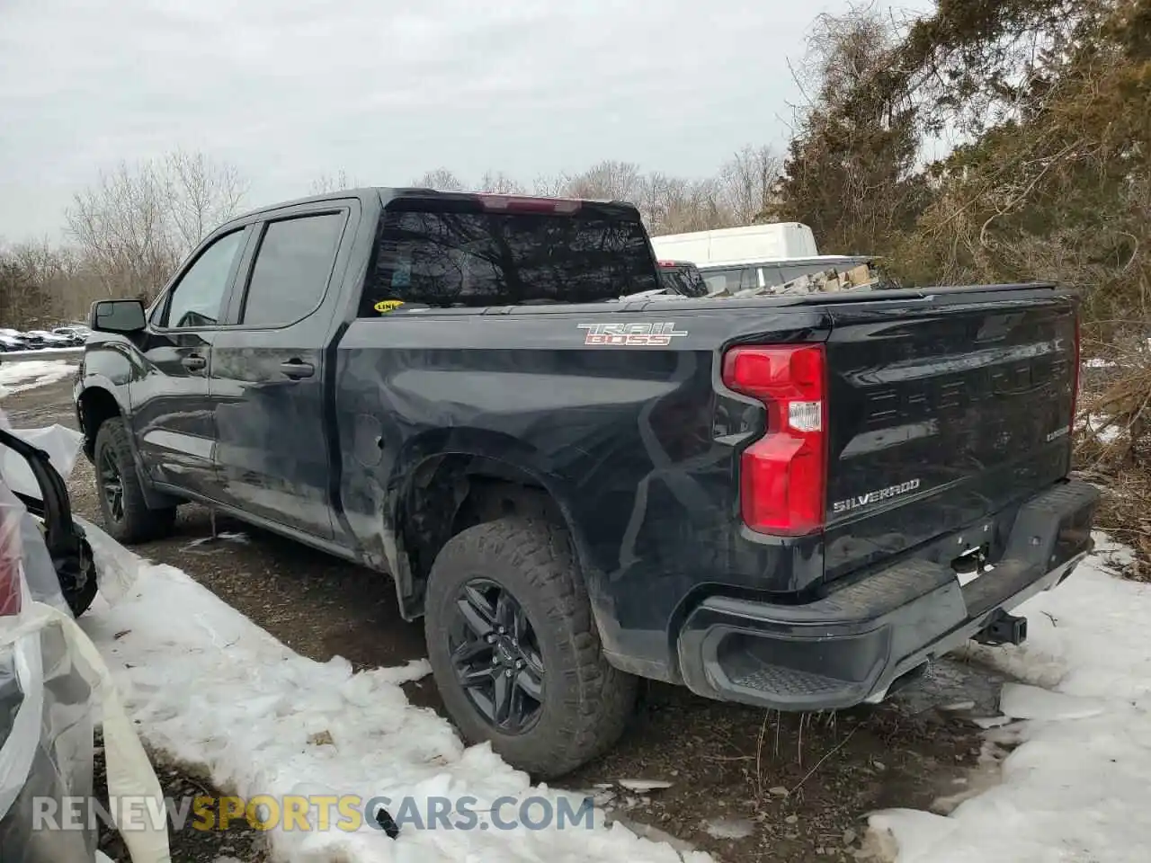 2 Photograph of a damaged car 3GCPYCEL2NG110871 CHEVROLET ALL Models 2022