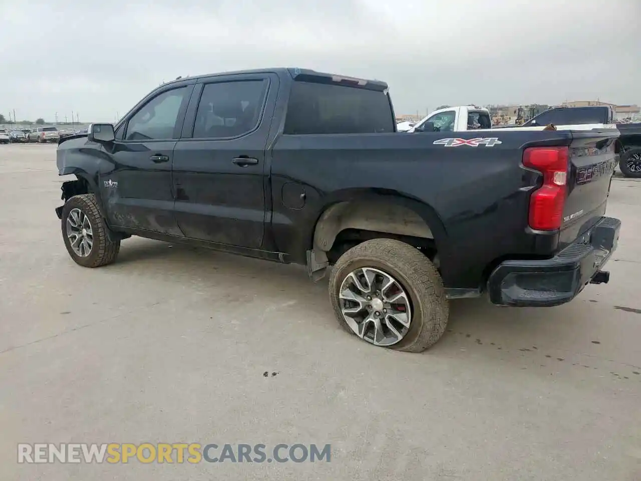 2 Фотография поврежденного автомобиля 3GCPYFEL3NG173236 CHEVROLET ALL Models 2022