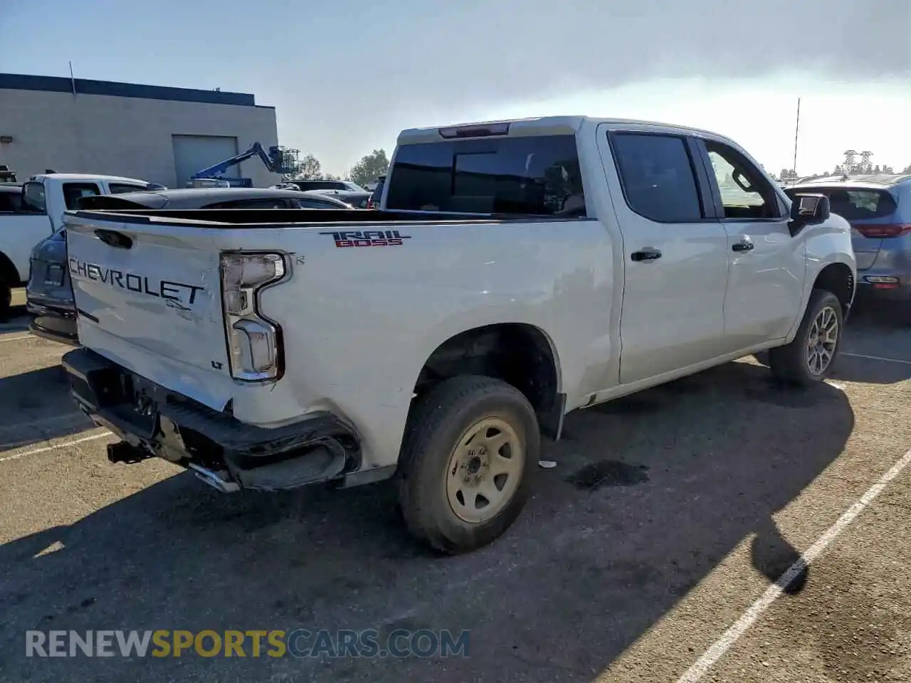 3 Photograph of a damaged car 3GCUDFET5NG568355 CHEVROLET ALL Models 2022