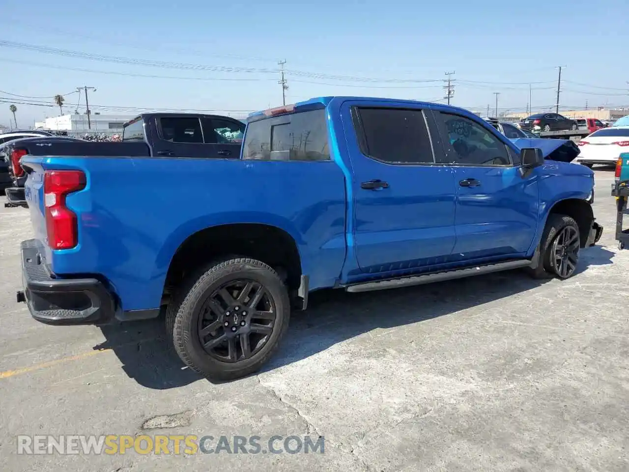 3 Фотография поврежденного автомобиля 3GCUDFET8NG622523 CHEVROLET ALL Models 2022