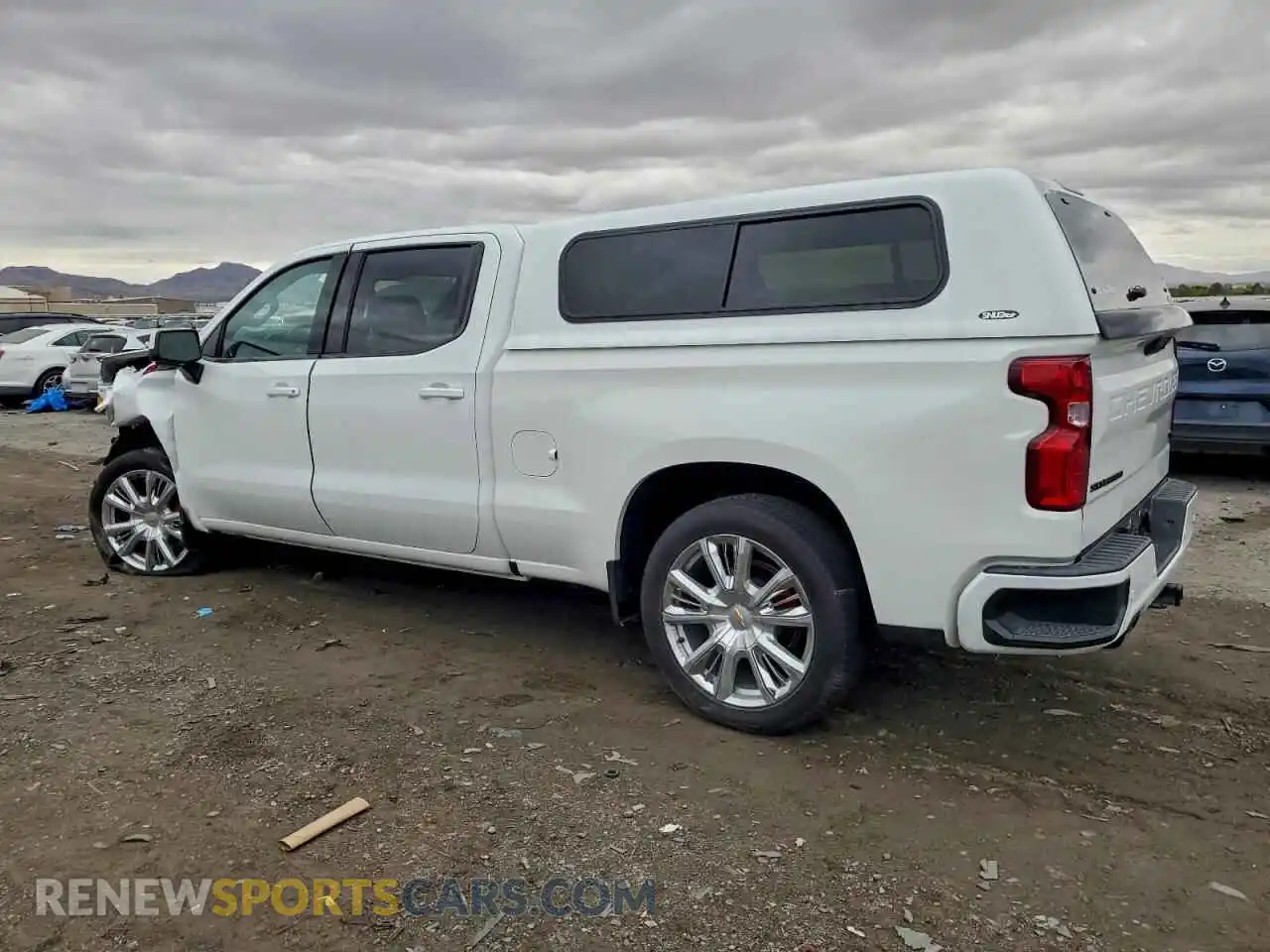 2 Photograph of a damaged car 3GCUDGET4NG678612 CHEVROLET ALL Models 2022