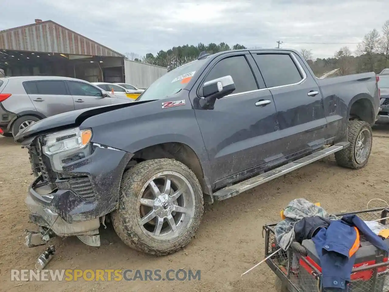 1 Photograph of a damaged car 3GCUDGET8NG659464 CHEVROLET ALL Models 2022