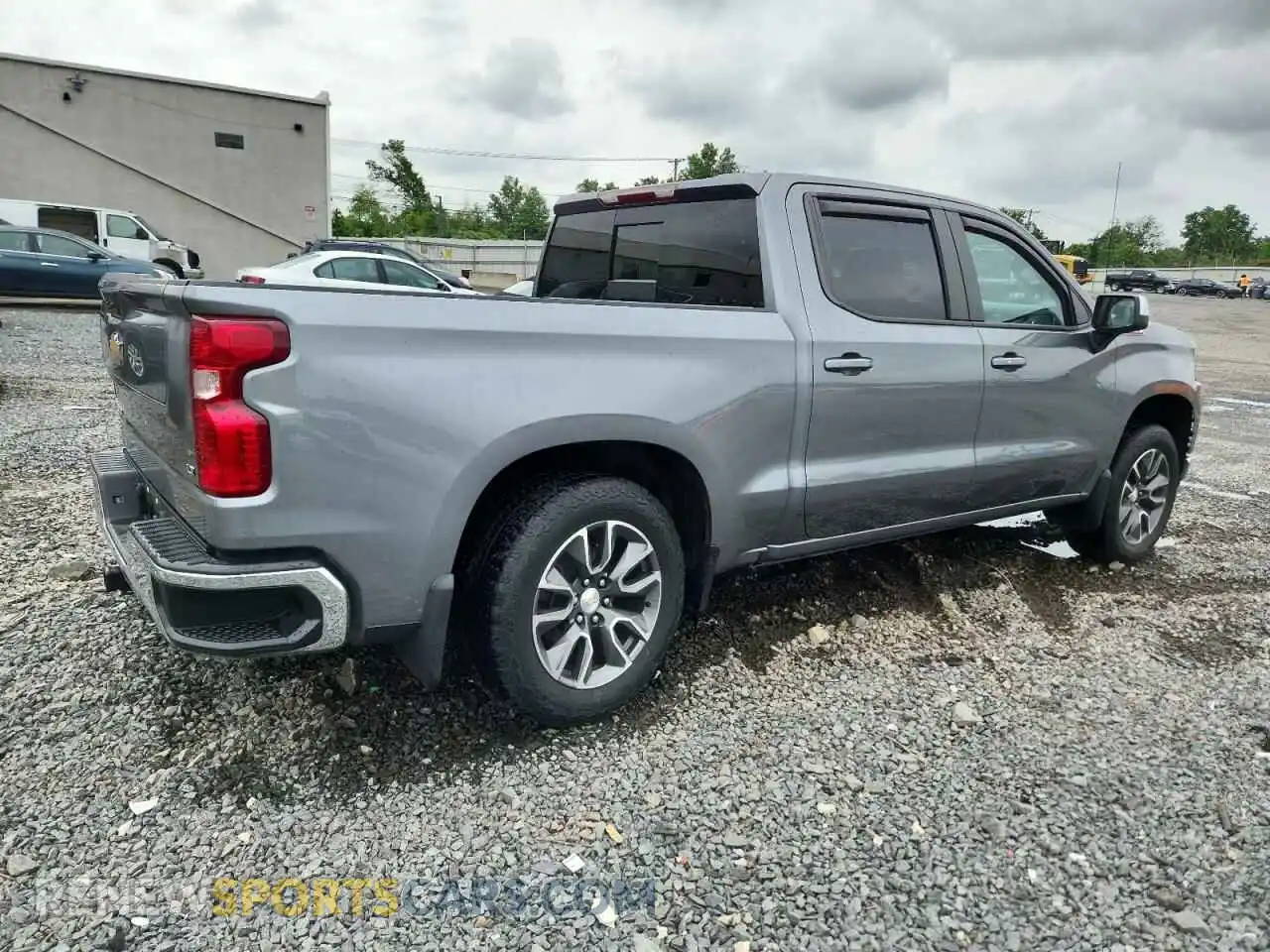 3 Photograph of a damaged car 3GCUYDED6NG149416 CHEVROLET ALL Models 2022