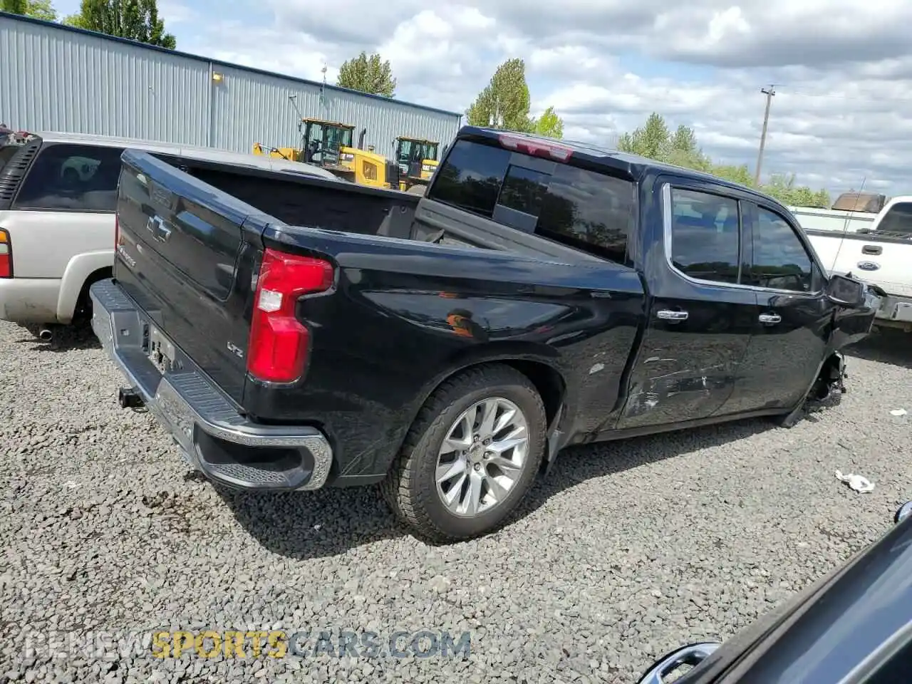 3 Photograph of a damaged car 3GCUYGET4NG210531 CHEVROLET ALL Models 2022