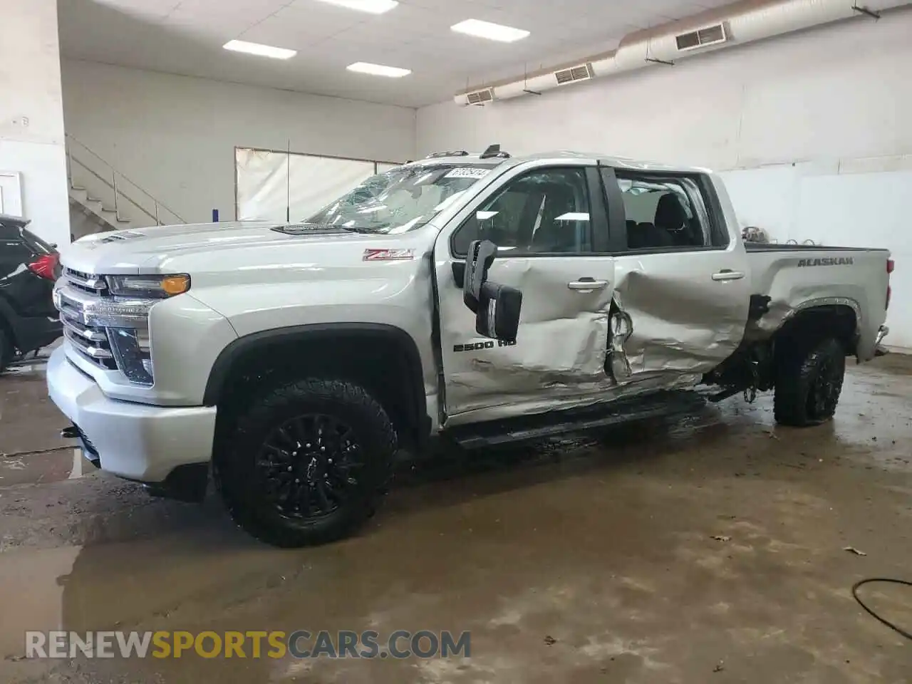 1 Photograph of a damaged car 1GC4YNEY8PF119072 CHEVROLET ALL Models 2023