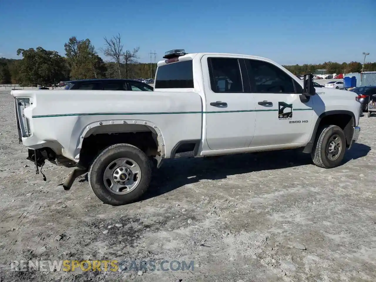 3 Photograph of a damaged car 1GC5WLE71PF245425 CHEVROLET ALL Models 2023