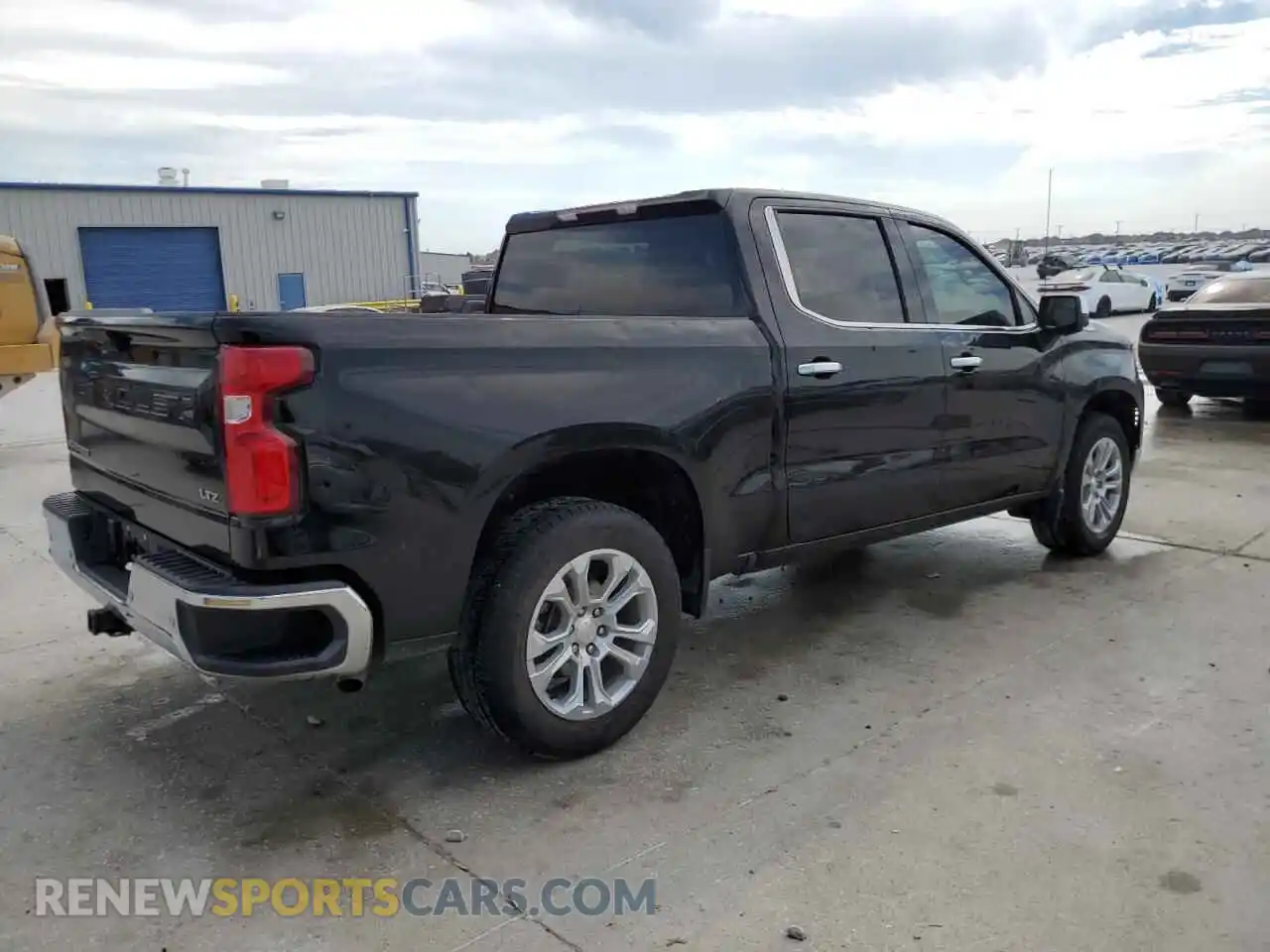 3 Фотография поврежденного автомобиля 1GCPAEE89PZ163985 CHEVROLET ALL Models 2023