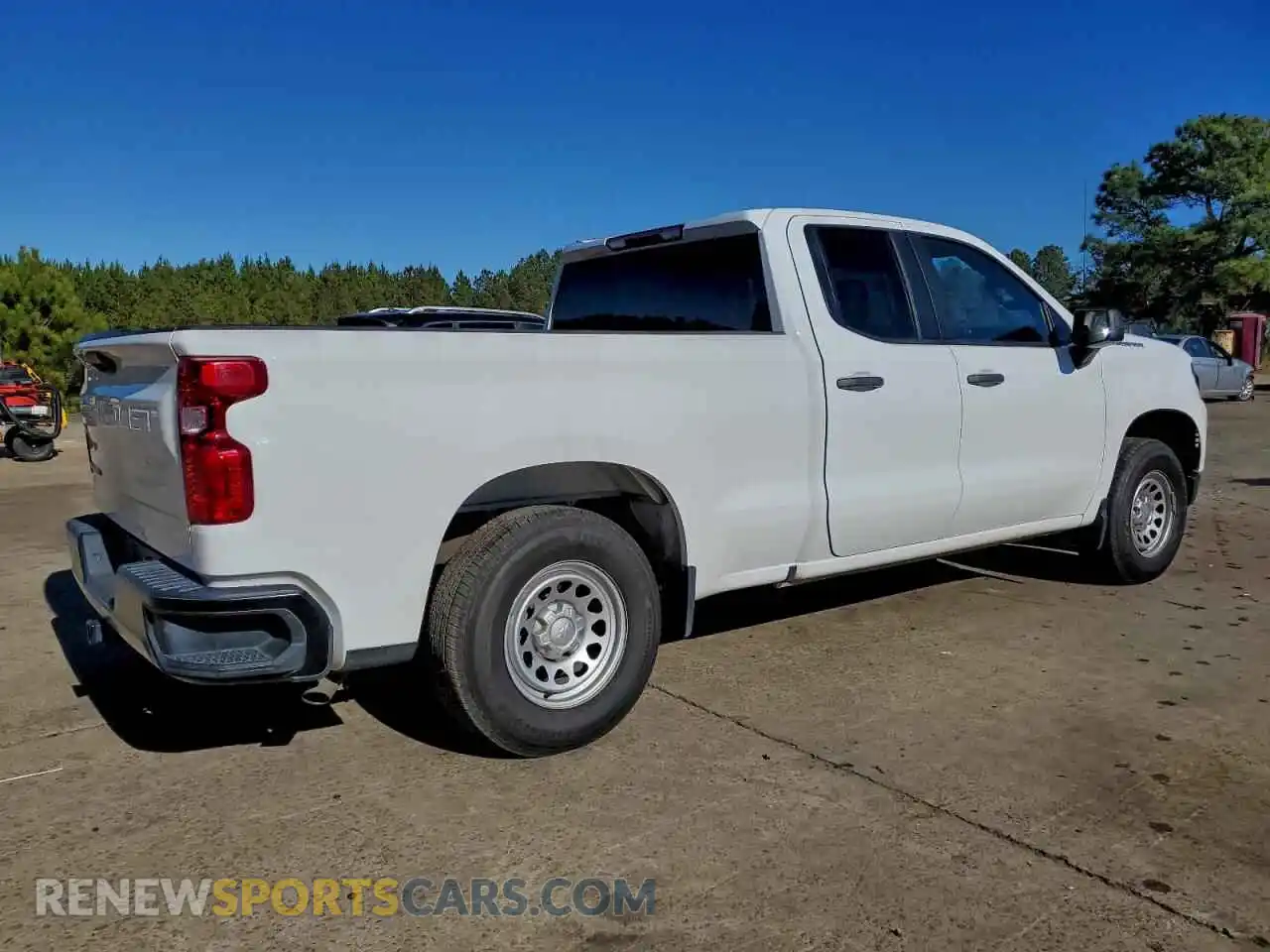 3 fotografías del automóvil dañado 1GCRAAED2PZ302076 CHEVROLET ALL Models 2023
