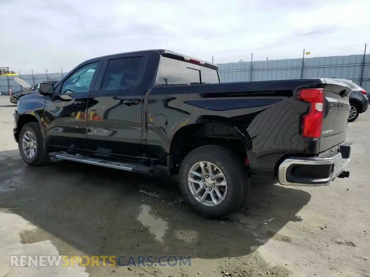 2 Photograph of a damaged car 1GCUDDE8XPZ330164 CHEVROLET ALL Models 2023