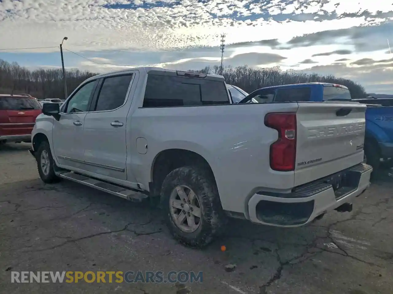 2 Photograph of a damaged car 1GCUDJEL2PZ297924 CHEVROLET ALL Models 2023