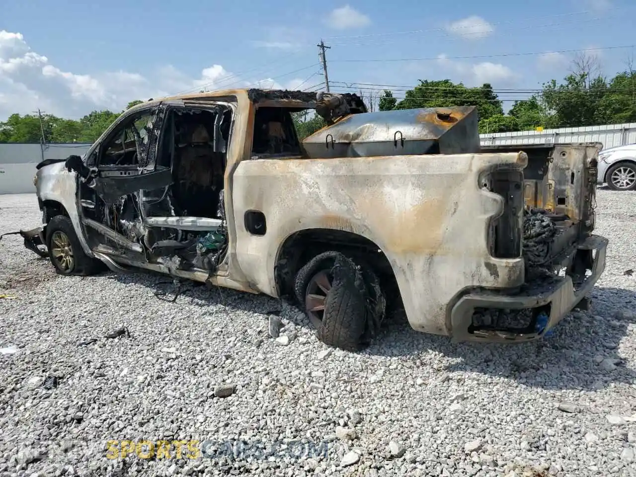 2 Photograph of a damaged car 2GCUDAED3P1117884 CHEVROLET ALL Models 2023