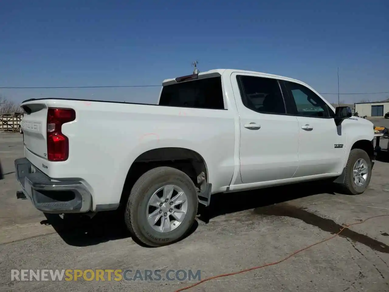 3 fotografías del automóvil dañado 3GCPACEKXPG144247 CHEVROLET ALL Models 2023