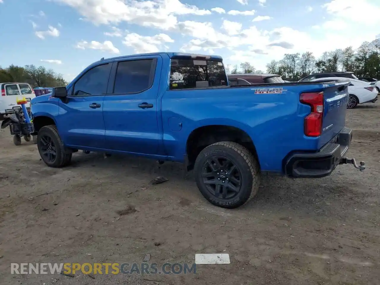 2 Photograph of a damaged car 3GCUDFED1PG281106 CHEVROLET ALL Models 2023
