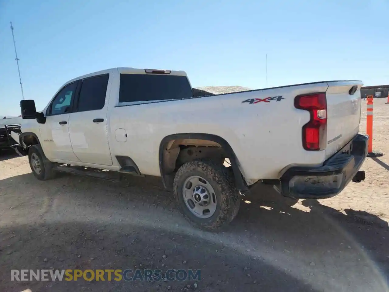 2 Photograph of a damaged car 1GC4YLE75RF256145 CHEVROLET ALL Models 2024
