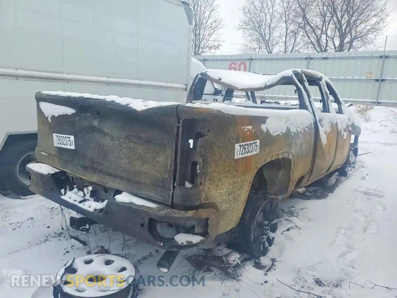 3 Photograph of a damaged car 1GC4YME70RF468781 CHEVROLET ALL Models 2024