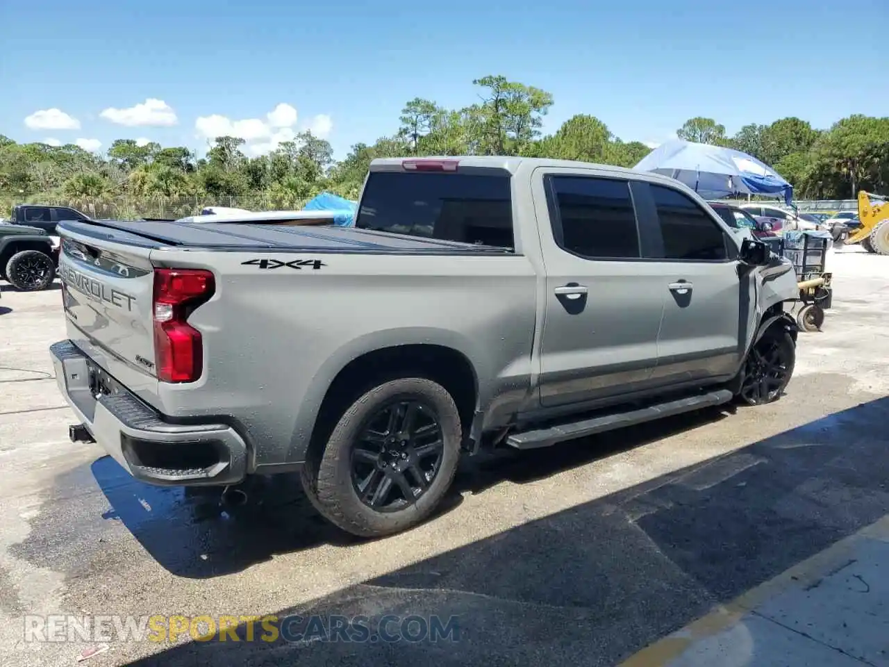 3 Фотография поврежденного автомобиля 1GCPDEEK3RZ242624 CHEVROLET ALL Models 2024