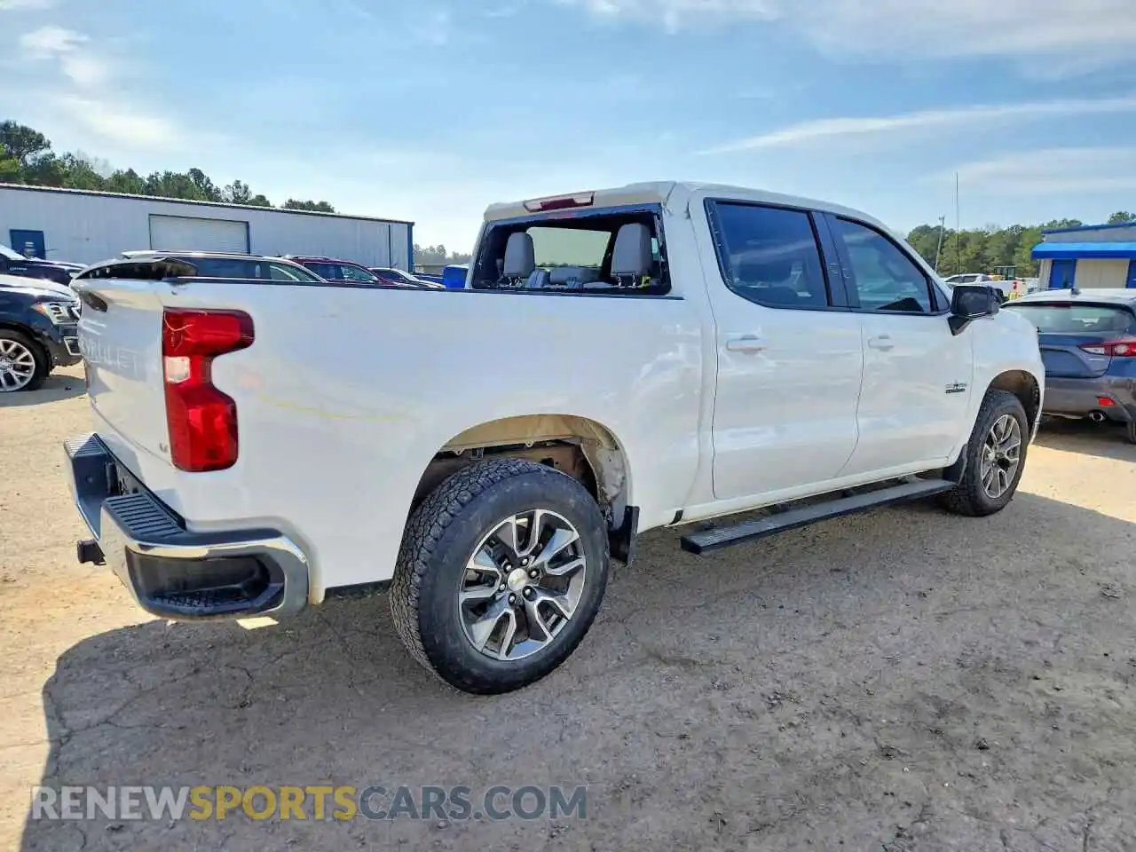 3 Фотография поврежденного автомобиля 1GCUDDED6RZ406365 CHEVROLET ALL Models 2024