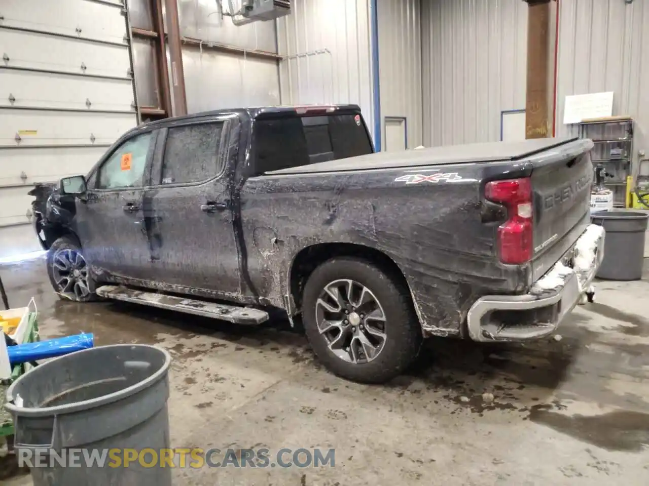 2 Photograph of a damaged car 1GCUDDED7RZ327402 CHEVROLET ALL Models 2024