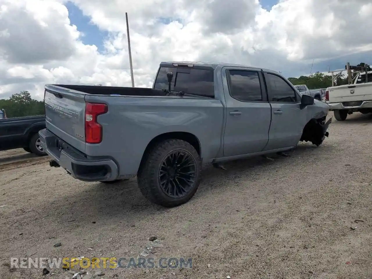 3 Фотография поврежденного автомобиля 1GCUDEE81RZ321720 CHEVROLET ALL Models 2024