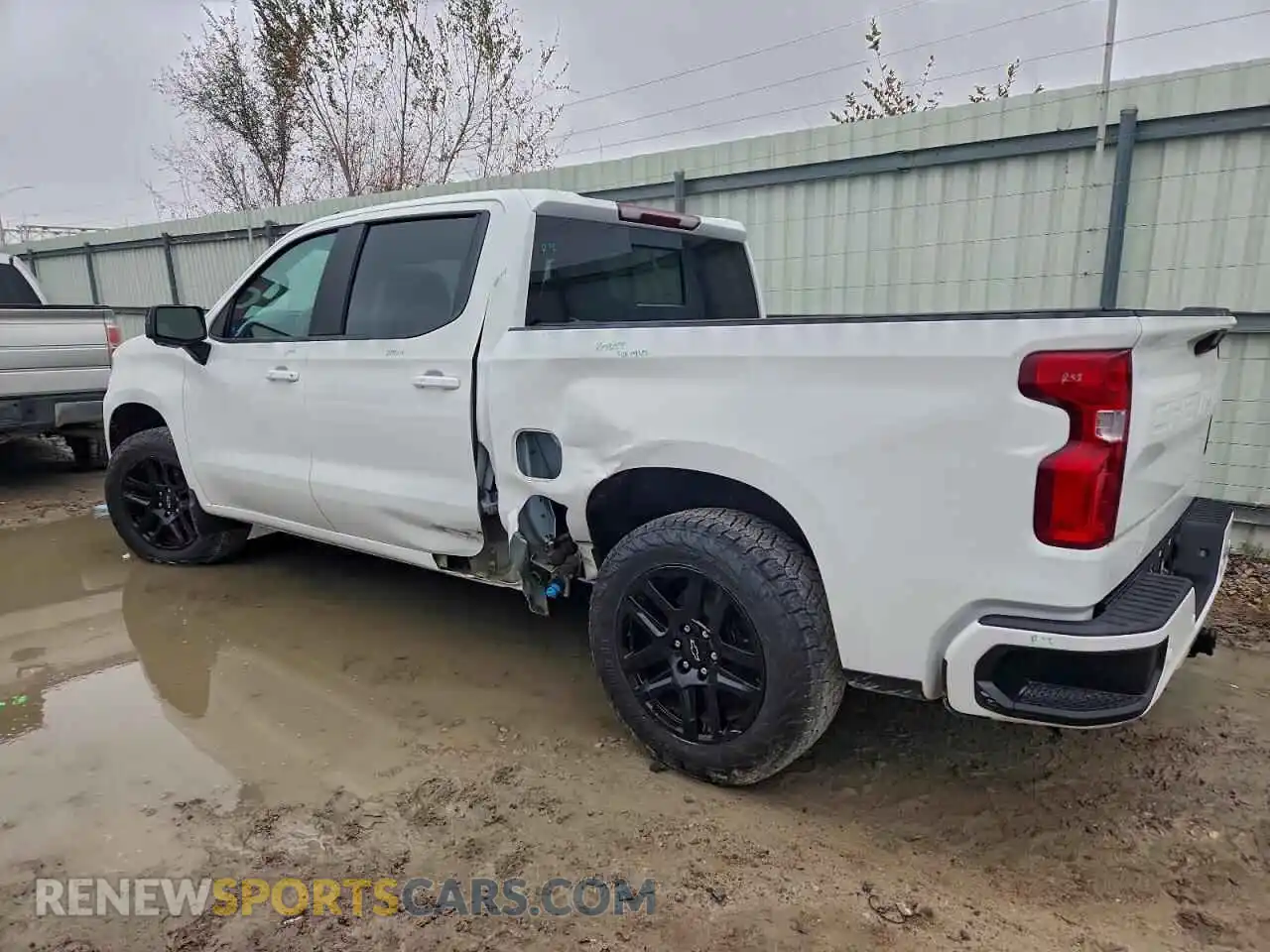 2 fotografías del automóvil dañado 1GCUDEE82RZ141503 CHEVROLET ALL Models 2024