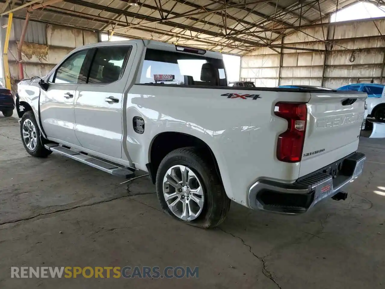 2 Фотография поврежденного автомобиля 1GCUDGEDXRZ262224 CHEVROLET ALL Models 2024