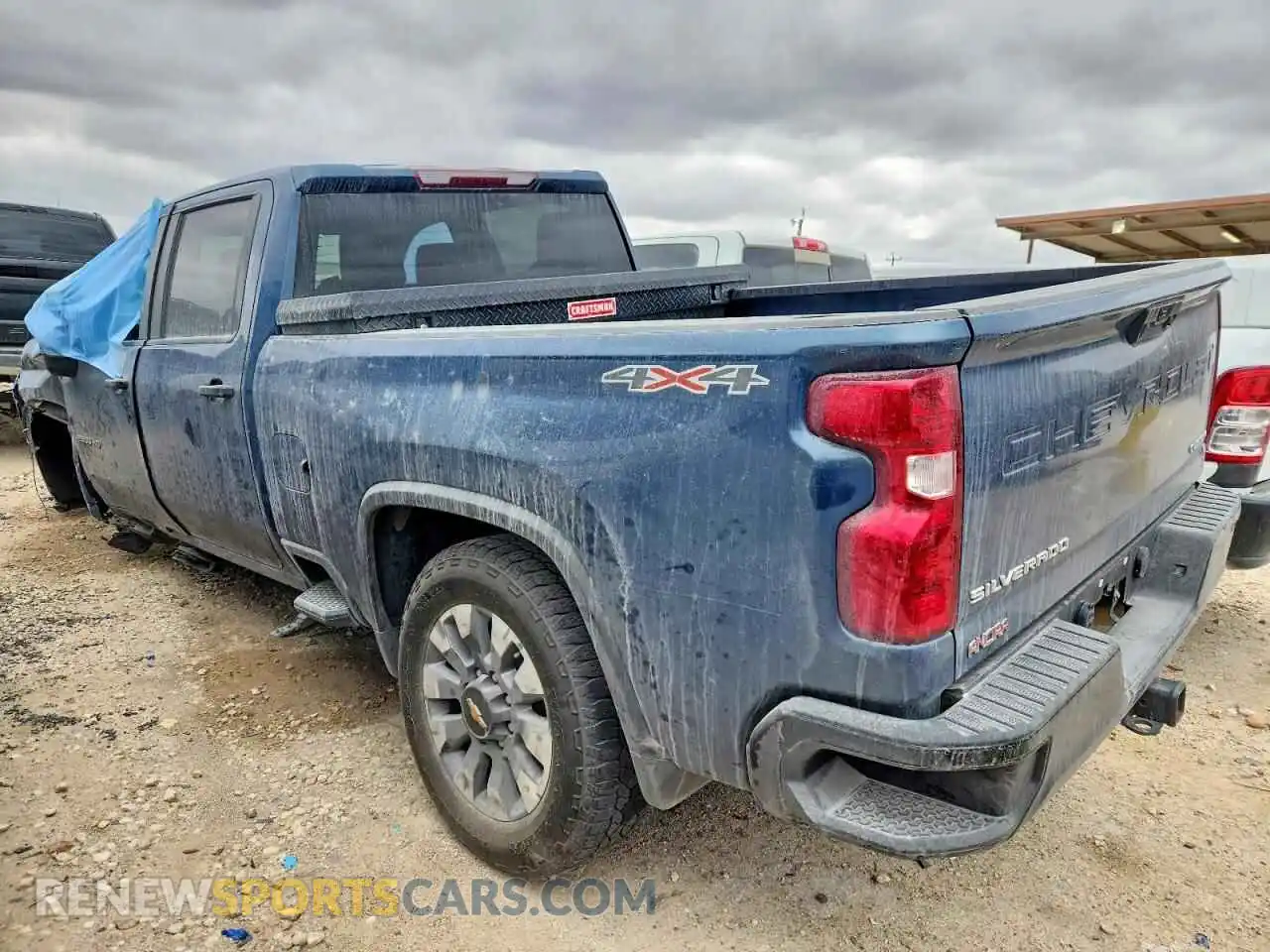 2 Фотография поврежденного автомобиля 2GC4YME70R1248189 CHEVROLET ALL Models 2024