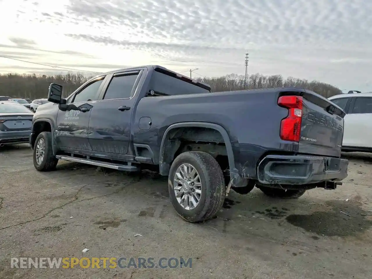 2 Photograph of a damaged car 2GC4YMEY6R1180604 CHEVROLET ALL Models 2024