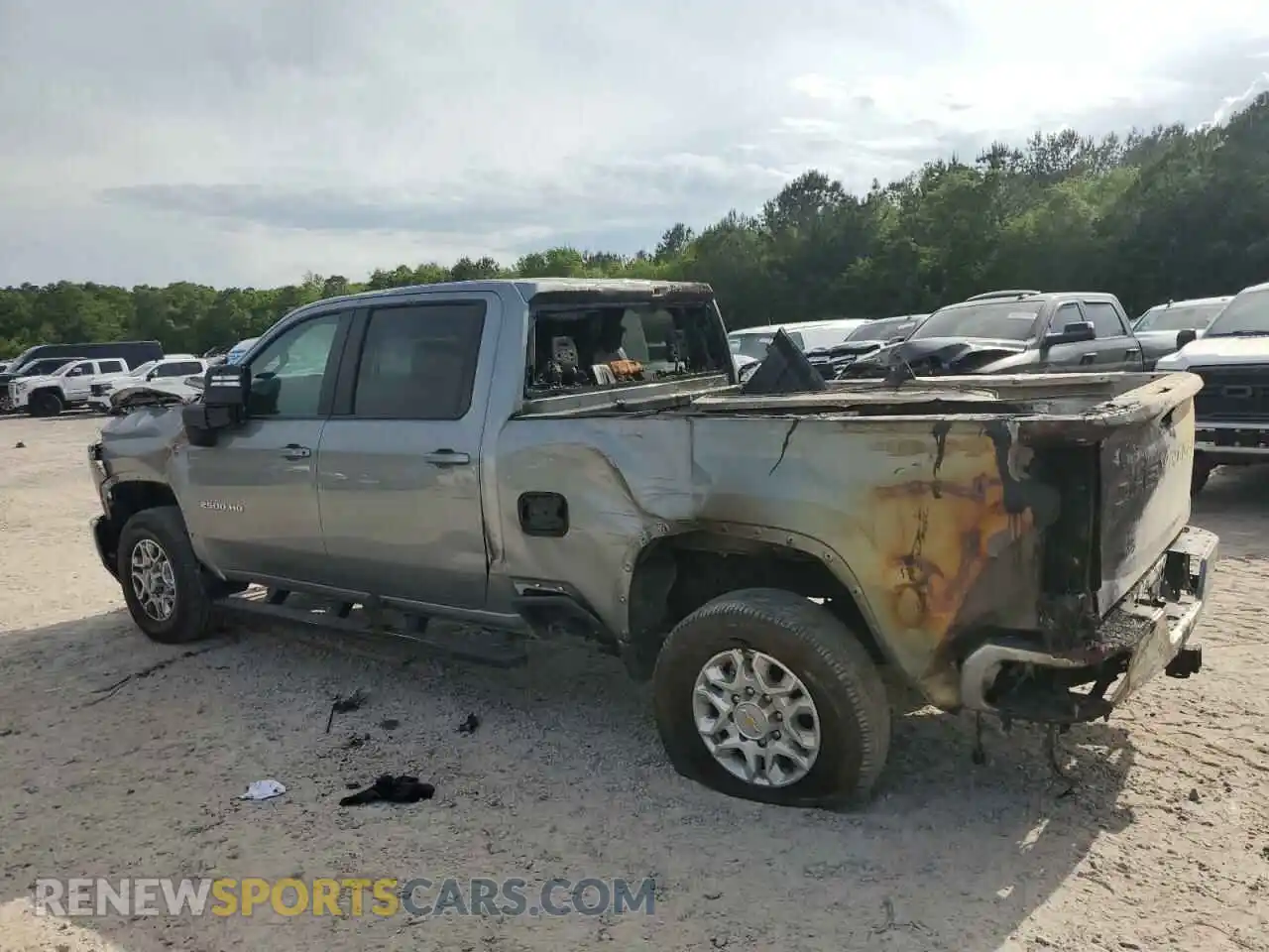2 Photograph of a damaged car 2GC4YNEY3R1236956 CHEVROLET ALL Models 2024