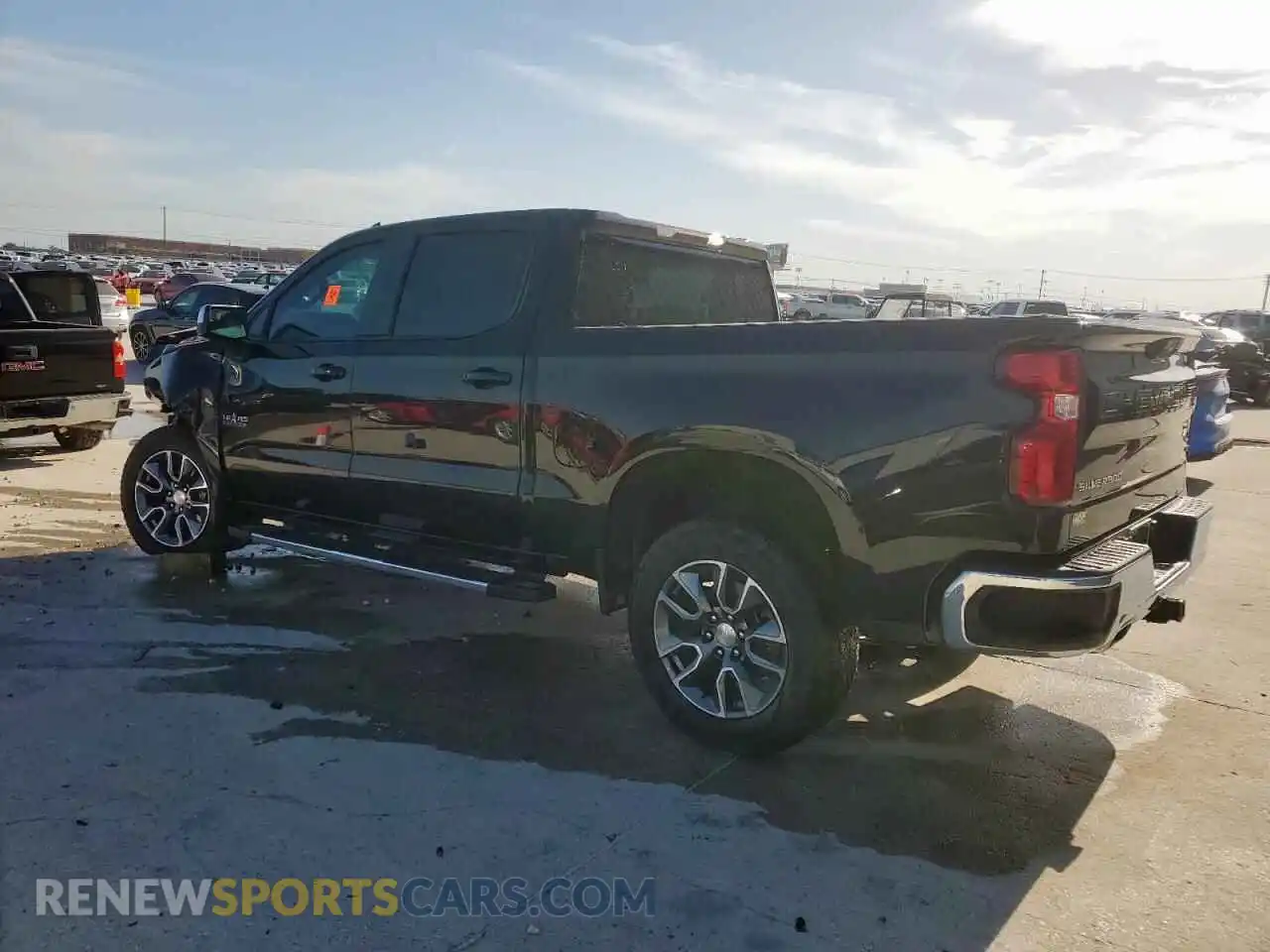 2 Photograph of a damaged car 2GCUDDED8R1179964 CHEVROLET ALL Models 2024