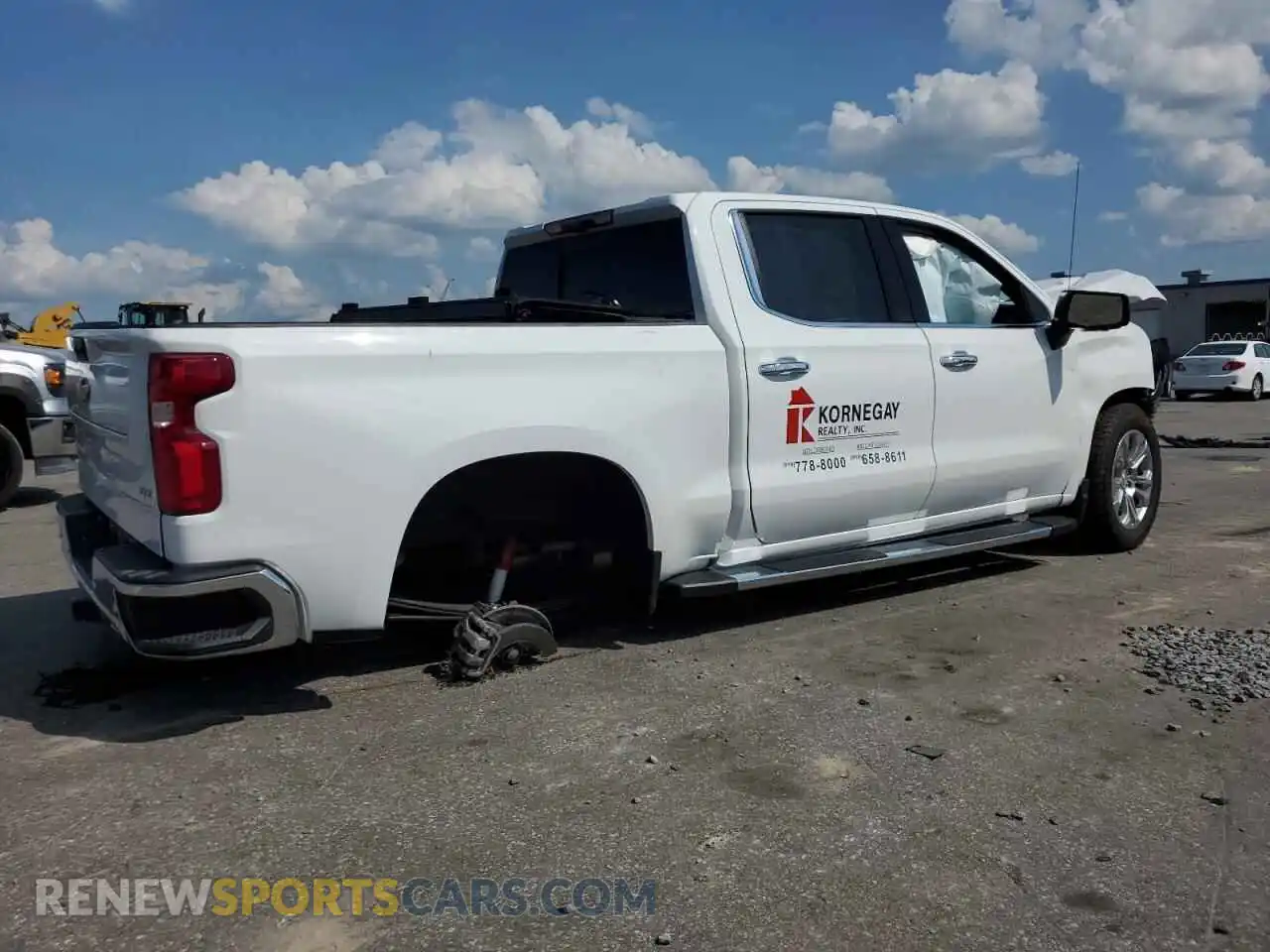 3 Photograph of a damaged car 2GCUDGED1R1272617 CHEVROLET ALL Models 2024
