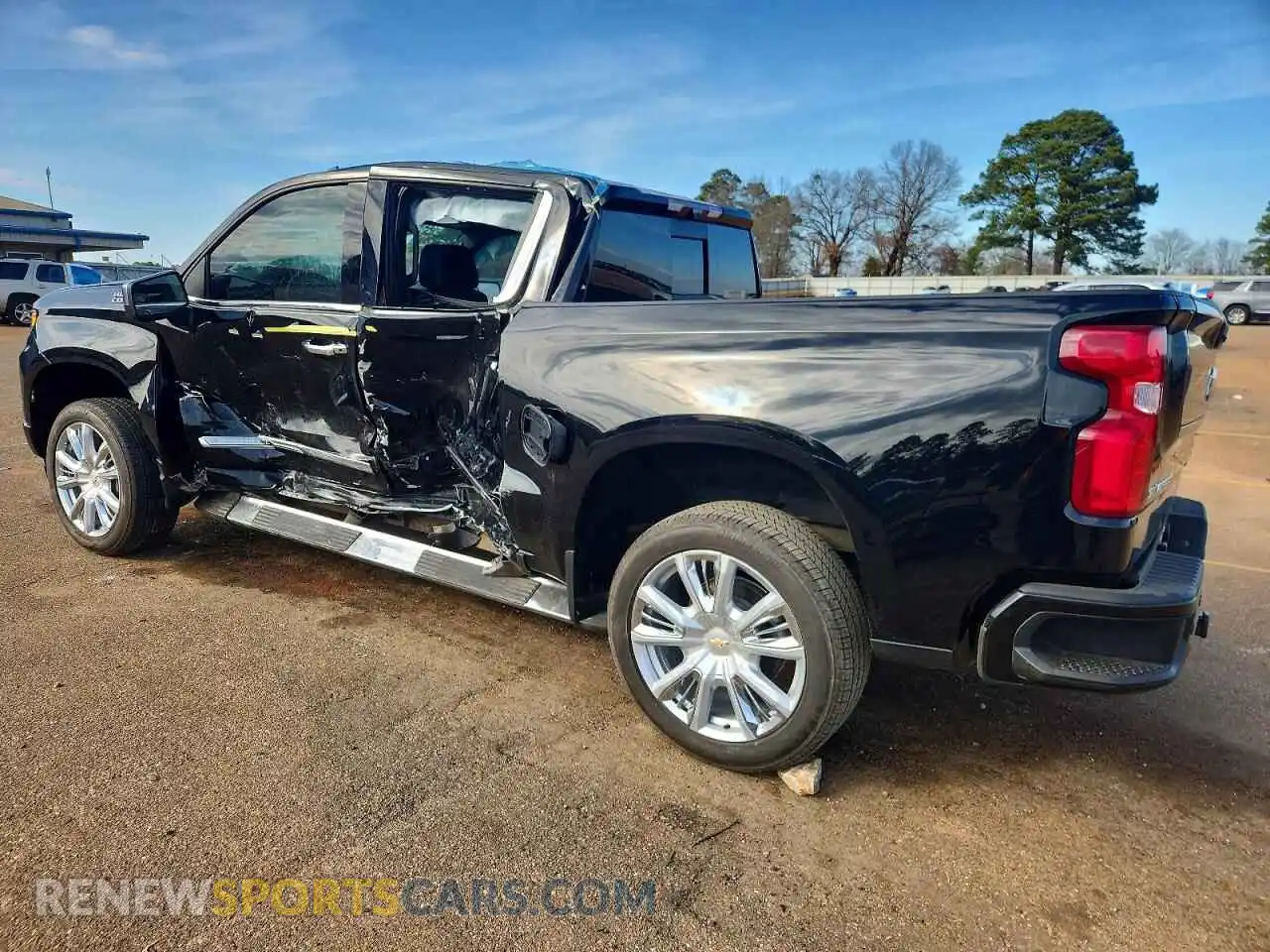 2 Photograph of a damaged car 2GCUDJEDXR1175591 CHEVROLET ALL Models 2024